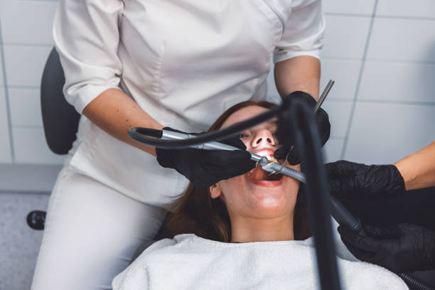 Best Emergency Tooth Extraction  in Champlin, MN